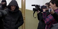 Сахалинского губернатора приземлили в Москве