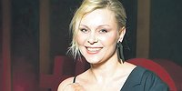 ЯНА ТРОЯНОВА: «РАБЫ — ОНИ, МЫ — СВОБОДНЫЕ ЛЮДИ»
