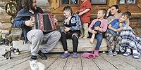 В деревню, в глушь, рожайте!